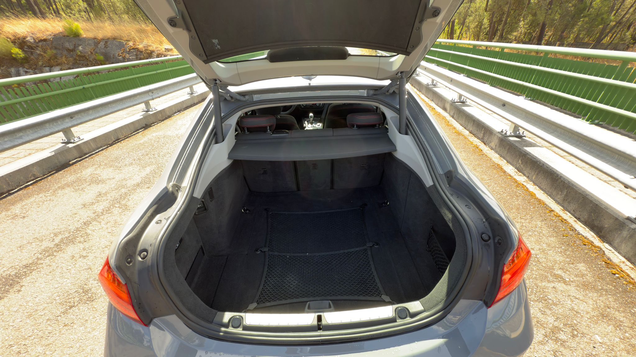 
								BMW 420 D PERFORMANCE full									