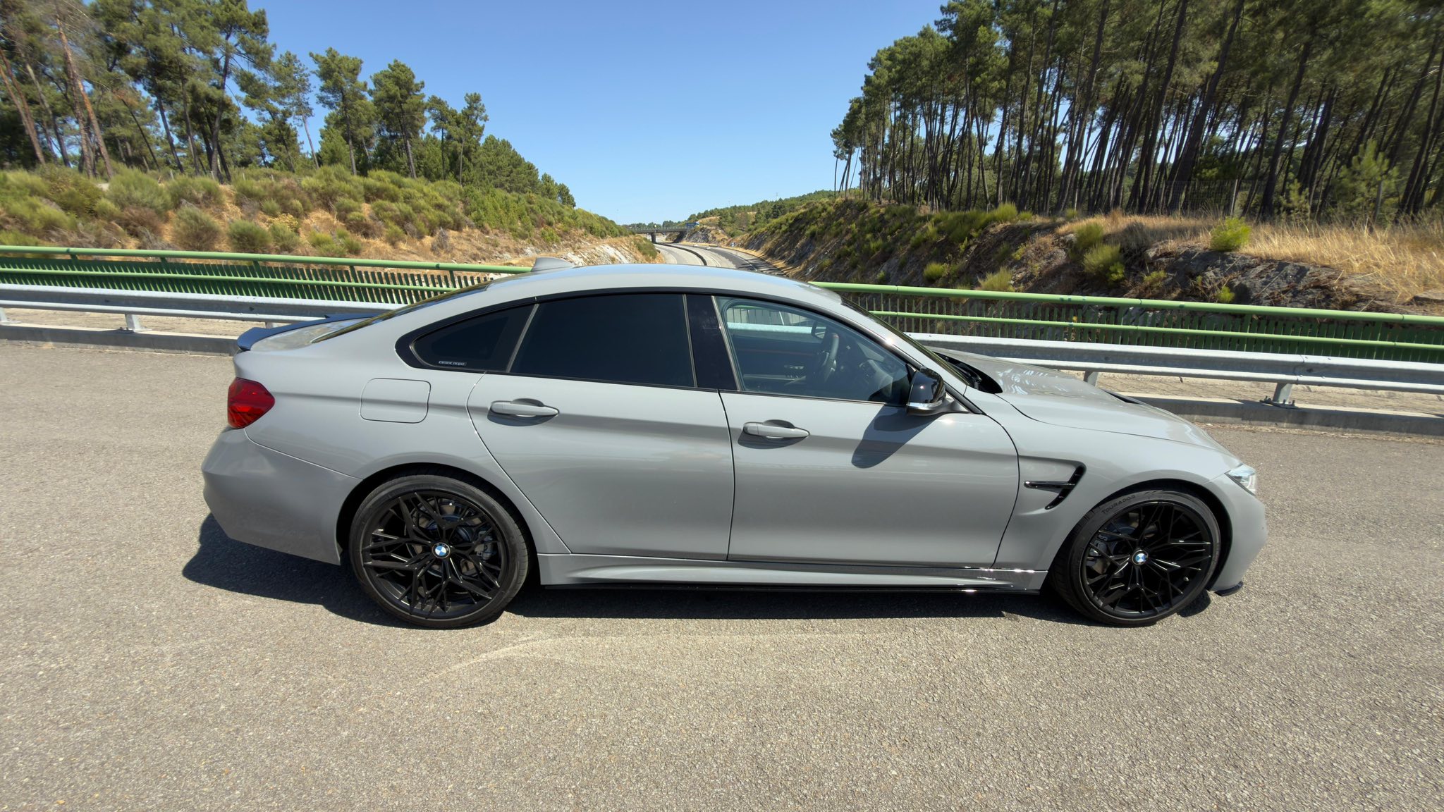 
								BMW 420 D PERFORMANCE full									